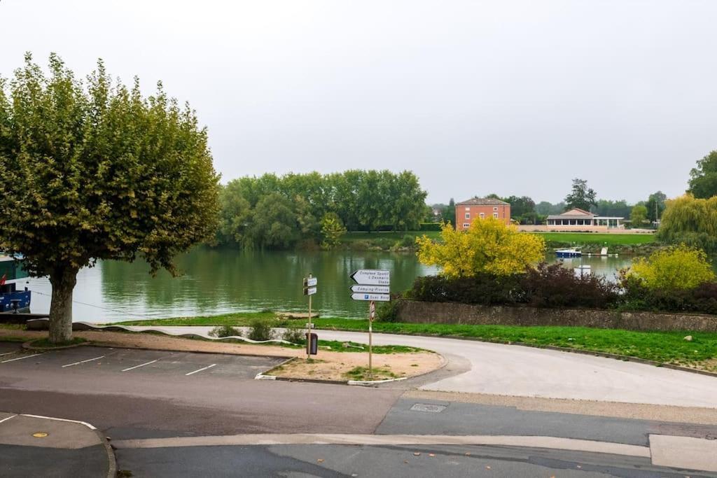 Le Chardonnay - Locationtournus Tournus Exterior foto